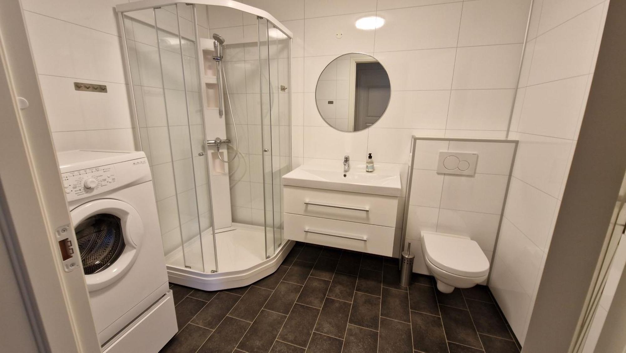 Bensvik Brygge Apartment Vaeroy ภายนอก รูปภาพ